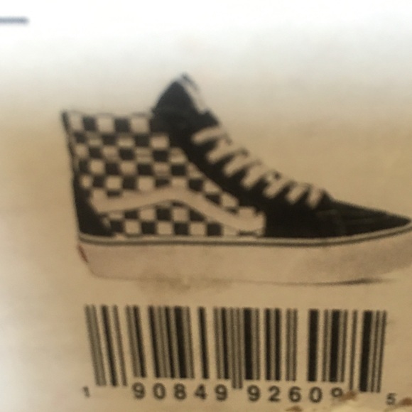 Vans in great condition black & white, US woman Sz 8, Mens 6.5 #SHTOL. 👟 - Picture 1 of 6